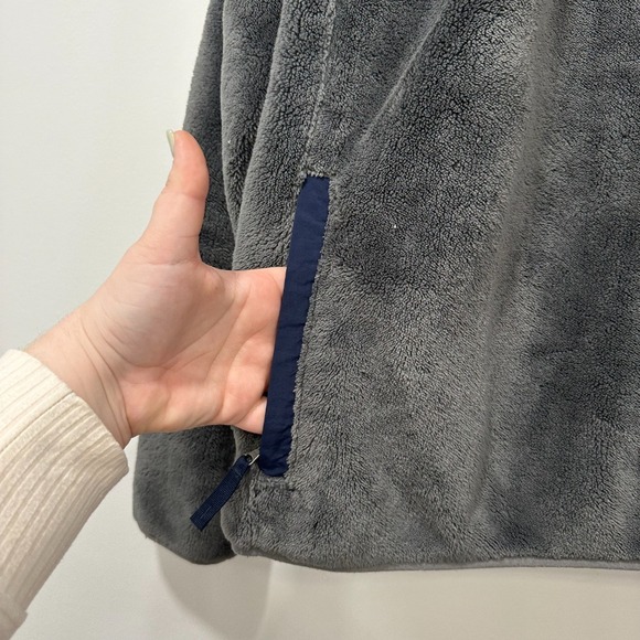 LL Bean Medium Gray Blue Sherpa Popover 1/2 Button Outerwear Fleece Fuzzy - Picture 5 of 13